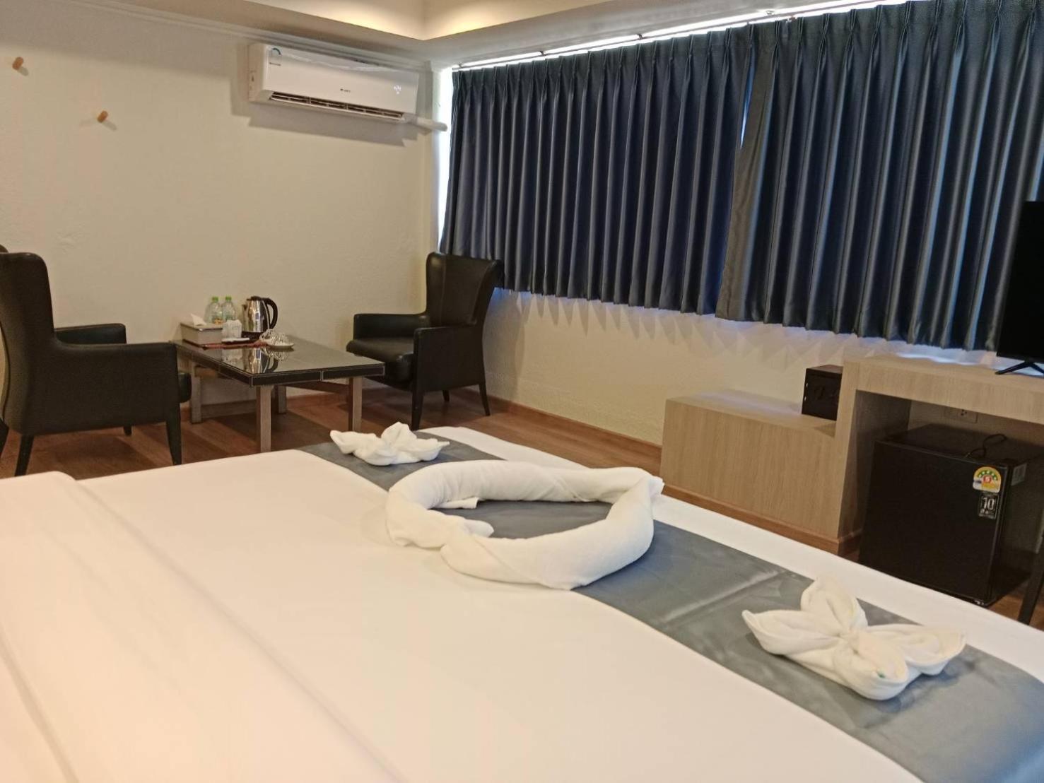 Eastique Hotel Koh Chang トラート エクステリア 写真